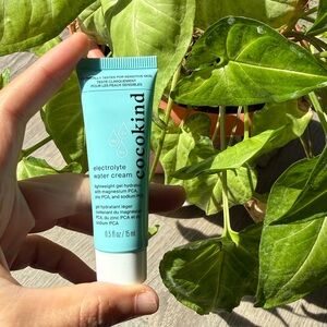 cocokind Electrolyte Water Cream – 15ML – New (Tester Size)